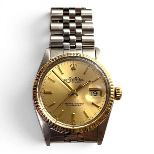 ROLEX DATEJUST 36 MM TWO TONE JUBILEE CHAMPAGNE AUTOMATIC WATCH 16013 CIRCA 1980: ROLEX DATEJUST 36 MM TWO TONE JUBILEE CHAMPAGNE AUTOMATIC WATCH 16013 CIRCA 1980 Manufacturer Rolex Category Mens Datejust 36mm Subcategory Plastic Crystal Quick Set Reference Number 16013 Band Stainl