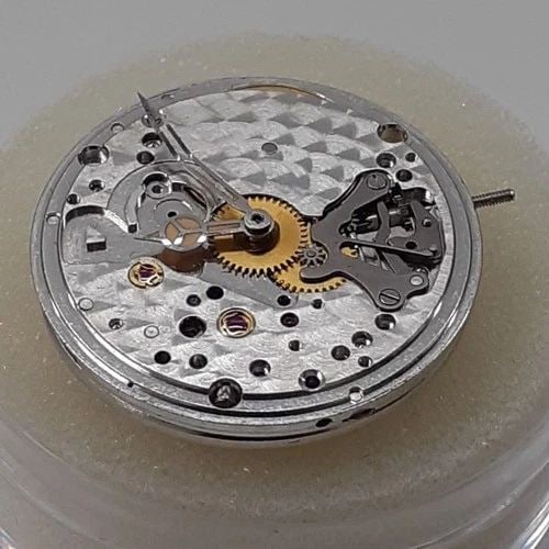ROLEX MOVEMENT FOR EXPLORER 1570 WITH MERCEDES HANDS SECONDS HAND MISSING (1 of 2)