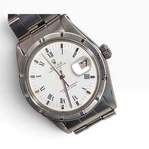 ROLEX DATE 34 MM OYSTER STEEL WHITE ROMAN AUTOMATIC WATCH 1501 CIRCA 1979: ROLEX DATE 34 MM OYSTER STEEL WHITE ROMAN AUTOMATIC WATCH 1501 CIRCA 1979 Manufacturer Rolex Category Mens Date 34mm Reference Number 1501 Band Stainless Steel Band Color Steel Band Type Oyster Bezel 