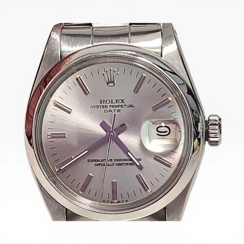 ROLEX DATE 34 MM STEEL OYSTER SILVER DIAL AUTOMATIC WATCH 1500 CIRCA 1972: ROLEX DATE 34 MM STEEL OYSTER SILVER DIAL AUTOMATIC WATCH Manufacturer Rolex Category Mens Date 34mm Subcategory Plastic Crystal Non Quick Reference Number 1500 Band Stainless Steel Band Color Steel B