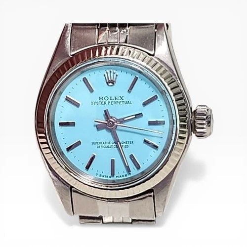 ROLEX OYSTER PERPETUAL LADIES 26 MM BLUE TURQUOISE DIAL JUBILEE STEEL WATCH 6619: ROLEX OYSTER PERPETUAL LADIES 26 MM BLUE TURQUOISE DIAL JUBILEE STEEL WATCH Manufacturer Rolex Category Oyster Perpetual Ladies No Date Reference Number 6619 Additional Keywords VERY RARE STEEL AND WH