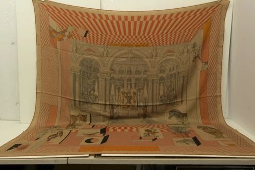 AUTHENTIC HERMES CASHMERE 140CM SHAWL GRAND THEATRE NOUVEAU ORANGE PAGNI SCARF: AUTHENTIC HERMES CASHMERE 140CM SHAWL GRAND THEATRE NOUVEAU ORANGE PAGNI SCARF Authentic Hermes Cashmere 140cm Shawl Grand Theatre Nouveau Orange Pagni Scarf AUTHENTIC HERMES CASHMERE 140CM SHAWL GRAN