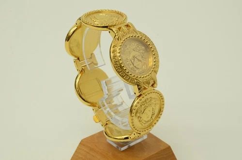 AUTHENTIC GIANNI VERSACE SIGNATURE MEDUSA MEANDER WATCH 29MM COIN WRISTWATCH (1 of 2)