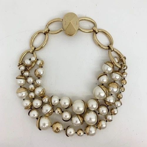 AUTHENTIC CHRISTIAN DIOR FAUX PEARL TRIBALES NECKLACE JEWELRY ACCESSORY: AUTHENTIC CHRISTIAN DIOR FAUX PEARL TRIBALES NECKLACE JEWELRY ACCESSORY AUTHENTIC CHRISTIAN DIOR FAUX PEARL TRIBALES NECKLACE JEWELRY ACCESSORY