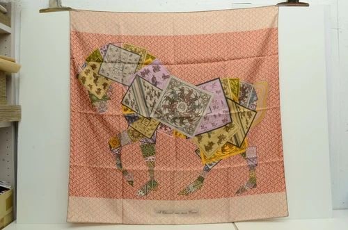 AUTHENTIC HERMES 100% SILK SCARF A CHEVAL SUR MON PINK BARRET HORSE 90CM CARRE: AUTHENTIC HERMES 100% SILK SCARF A CHEVAL SUR MON PINK BARRET HORSE 90CM CARRE Authentic Hermes 100% Silk Scarf A Cheval Sur Mon Pink Barret Horse 90cm Carre AUTHENTIC HERMES 100% SILK SCARF A CHEVAL 