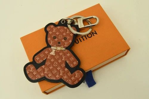AUTHENTIC LOUIS VUITTON BEAR MONOGRAM KEYCHAIN LEATHER SP BROWN BAG ACCESSORY (1 of 2)