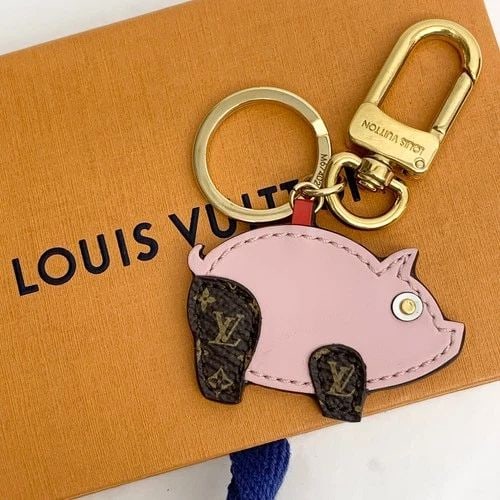 AUTHENTIC LOUIS VUITTON PIG KEYCHAIN LEATHER GP TAG DANGLE BAG ACCESSORY RING (1 of 2)