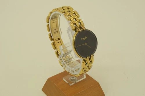 AUTH CHRISTIAN DIOR MOON 26MM GP WATCH BLACK MODELE VINTAGE WRISTWATCH 46.154.3: AUTH CHRISTIAN DIOR MOON 26MM GP WATCH BLACK MODELE VINTAGE WRISTWATCH 46.154.3 Auth Christian Dior Moon 26mm GP Watch Black Modele Vintage Wristwatch 46.154.3 26mm Case 13mm Lug Length: 16.9 cm Women