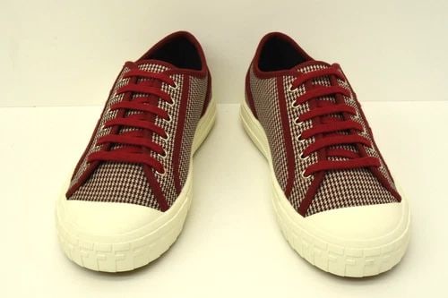AUTHENTIC FENDI ROMA RED SOFT SHOES WHITE FF LOGO RUBBER SNEAKERS SIZE 10 (1 of 2)