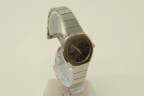 AUTHENTIC OMEGA CONSTELLATION VINTAGE 27MM WATCH BLACK SS GOLD BEZEL QUARTZ: AUTHENTIC OMEGA CONSTELLATION VINTAGE 27MM WATCH BLACK SS GOLD BEZEL QUARTZ Authentic Omega Constellation Vintage 27mm Watch Black SS Gold Bezel Quartz Authentic Omega Constellation Vintage 27mm Watch