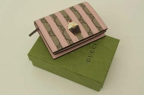 AUTHENTIC GUCCI CUPCAKE WALLET CLIP BIFOLD GUCCISSIMA GG LOGO PINK STRIPE (1 of 2)