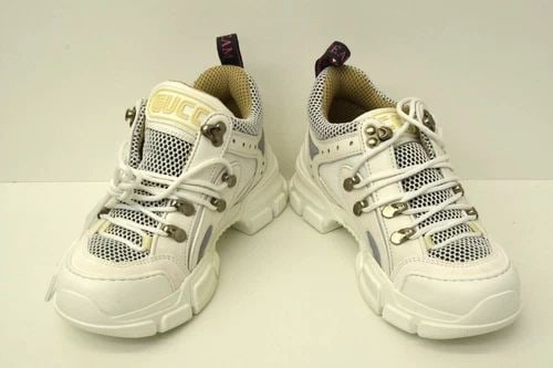 AUTHENTIC GUCCI SEGA FLASHTREK LADIES WHITE SNEAKERS 35 NO STRAP LACE UP SHOES: AUTHENTIC GUCCI SEGA FLASHTREK LADIES WHITE SNEAKERS 35 NO STRAP LACE UP SHOES Authentic Gucci Sega Flashtrek Ladies White Sneakers 35 No Strap Lace Up Shoes Authentic Gucci Sega Flashtrek Ladies Whit