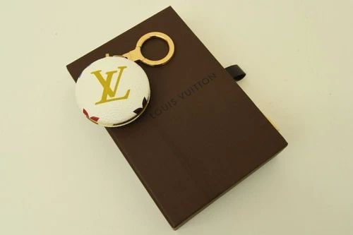 AUTHENTIC LOUIS VUITTON WHITE MULTICOLOR LV PUSH FLASHLIGHT KEYCHAIN ACCESSORY (1 of 2)