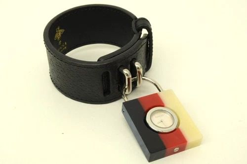AUTHENTIC GUCCI LEATHER CUFF BRACELET 30MM X 35MM SYLVIE STRIPE WATCH LOCK GOLD: AUTHENTIC GUCCI LEATHER CUFF BRACELET 30MM X 35MM SYLVIE STRIPE WATCH LOCK GOLD Authentic Gucci Leather Cuff Bracelet 30mm x 35mm Sylvie Stripe Watch Lock Gold Authentic Gucci Leather Cuff Bracelet 30