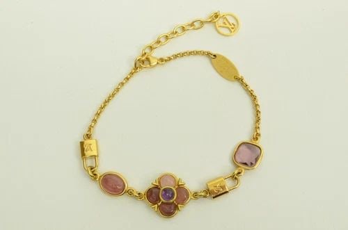 AUTHENTIC LOUIS VUITTON CLOVER BRACELET GP PADLOCK GEM PENDANT JEWELRY ACCESSORY: AUTHENTIC LOUIS VUITTON CLOVER BRACELET GP PADLOCK GEM PENDANT JEWELRY ACCESSORY Authentic Louis Vuitton Clover Bracelet GP Padlock Gem Pendant Jewelry Accessory AUTHENTIC LOUIS VUITTON CLOVER BRACELE