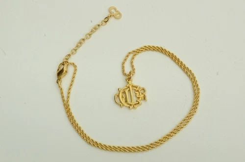 AUTHENTIC CHRISTIAN DIOR MINI INSIGNIA NECKLACE GP EMBLEM JEWELRY ACCESSORY: AUTHENTIC CHRISTIAN DIOR MINI INSIGNIA NECKLACE GP EMBLEM JEWELRY ACCESSORY Authentic Christian Dior Mini Insignia Necklace GP Emblem Jewelry Accessory AUTHENTIC CHRISTIAN DIOR MINI INSIGNIA NECKLACE 