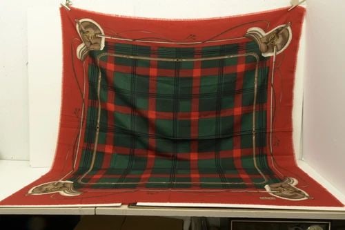 AUTHENTIC GUCCI WOOL SHAWL RED GREEN EQUESTRIAN 116CM X 134 PLAID CHECK SCARF (1 of 2)