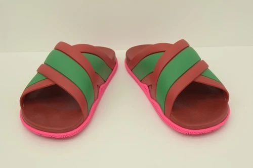 AUTHENTIC GUCCI RED WEB STRIPE FLIP FLOPS PINK BASE OUTDOOR BEACH SHOES FOOTWEAR: AUTHENTIC GUCCI RED WEB STRIPE FLIP FLOPS PINK BASE OUTDOOR BEACH SHOES FOOTWEAR Authentic Gucci Red Web Stripe Flip Flops Pink Base Outdoor Beach Shoes Footwear Authentic Gucci Red Web Stripe Flip Fl