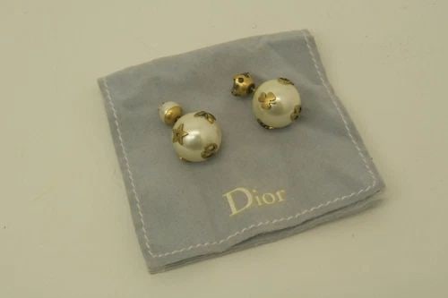 AUTHENTIC CHRISTIAN DIOR PIERCED EARRINGS FAUX PEARL GP BEE LOGO STAR JEWELRY: AUTHENTIC CHRISTIAN DIOR PIERCED EARRINGS FAUX PEARL GP BEE LOGO STAR JEWELRY Authentic Christian Dior Pierced Earrings Faux Pearl GP Bee Logo Star Jewelry Jewelry Accessories Ladies, Womens, Female P