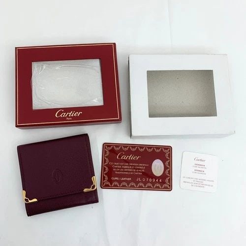 AUTHENTIC CARTIER VINTAGE LEATHER DOUBLE C DECOR WALLET COIN CASE BURGUNDY 3: AUTHENTIC CARTIER VINTAGE LEATHER DOUBLE C DECOR WALLET COIN CASE BURGUNDY 3 AUTHENTIC CARTIER VINTAGE LEATHER DOUBLE C DECOR WALLET COIN CASE BURGUNDY 3 Must de Cartier Double C Decor Fold Clip Closu
