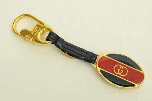 AUTHENTIC GUCCI RED STRIPE NAVY GG OVAL GP KEYCHAIN ACCESSORY LEATHER STRAP CLIP (1 of 2)