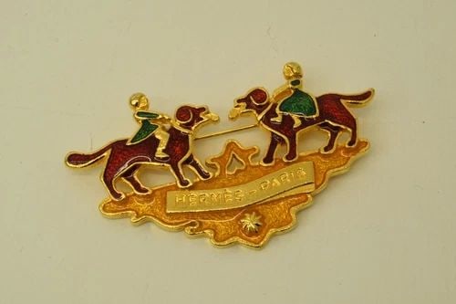 AUTHENTIC HERMES BROOCH DOUBLE DOGS GP PIN RED ORANGE COLORED JEWELRY ACCESSORY: AUTHENTIC HERMES BROOCH DOUBLE DOGS GP PIN RED ORANGE COLORED JEWELRY ACCESSORY Authentic Hermes Brooch Double Dogs GP Pin Red Orange Colored Jewelry Accessory Authentic Hermes Brooch Double Dogs GP P