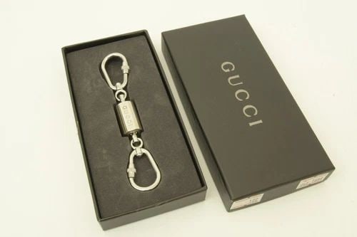AUTHENTIC GUCCI SP CYLINDER CLIP DOUBLE LOOP TWIST KEYCHAIN JEWELRY ACCESSORY (1 of 2)