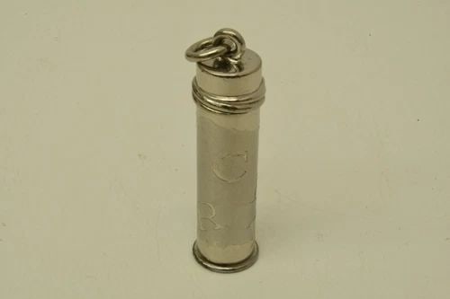 AUTHENTIC CARTIER CYLINDER SILVER PLATED LETTERS LOGO TWIST CASE ACCESSORY CHARM (1 of 2)