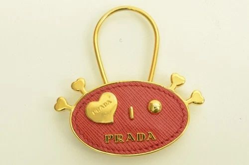 AUTHENTIC PRADA LEATHER BAG CHARM OVAL TAG GP ACCESSORY EMBLEM CLIP COLLECTIBLE: AUTHENTIC PRADA LEATHER BAG CHARM OVAL TAG GP ACCESSORY EMBLEM CLIP COLLECTIBLE Authentic Prada Leather Bag Charm Oval Tag GP Accessory Emblem Clip Collectible Authentic Prada Leather Bag Charm Oval T
