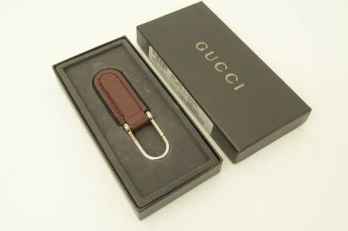 AUTHENTIC GUCCI BROWN LOGO LEATHER CLIP OVAL SP LOOP KEYCHAIN JEWELRY ACCESSORY (1 of 2)