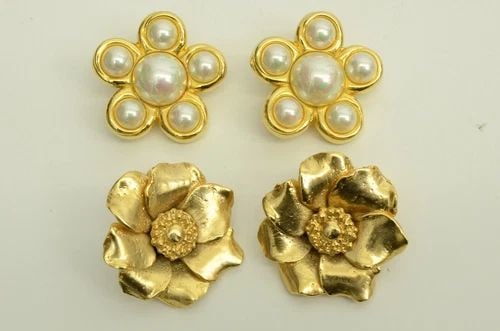 AUTHENTIC KENZO & LION DE PARIS FLORAL CLIP ON EARRINGS GP FAUX PEARL JEWELRY: AUTHENTIC KENZO & LION DE PARIS FLORAL CLIP ON EARRINGS GP FAUX PEARL JEWELRY Authentic Kenzo & Lion de Paris Floral Clip On Earrings GP Faux Pearl Jewelry AUTHENTIC KENZO & LION DE PARIS FLORAL CLIP 