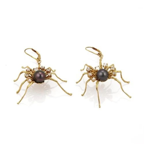 ESTATE 2CT DIAMOND TAHITIAN PEARL 14K YELLOW GOLD LARGE SPIDER DROP EARRINGS: ESTATE 2CT DIAMOND TAHITIAN PEARL 14K YELLOW GOLD LARGE SPIDER DROP EARRINGS Estate 2ct Diamond Tahitian Pearl 14k Yellow Gold Large Spider Drop Earrings Description This is an amazing pair of earring