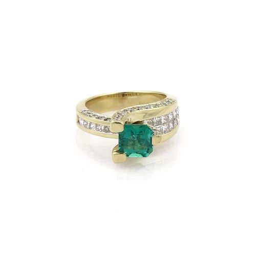 DIAMOND RING W/GREEN GEMSTONE 18K YELLOW GOLD FANCY COCKTAIL (1 of 2)