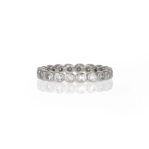 CARTIER RING DIAMOND PLATINUM FULL CIRCLE BEZEL SIZE 47 US 4 W/CERT: CARTIER RING DIAMOND PLATINUM FULL CIRCLE BEZEL SIZE 47 US 4 W/CERT The Cartier Ring is a stunning piece of fine jewelry featuring a full circle platinum bezel set with white oval-shaped diamonds. Thi