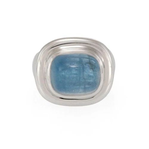TIFFANY & CO. RING PICASSO BLUE GEMSTONE 18K WHITE GOLD SIZE 6: TIFFANY & CO. RING PICASSO BLUE GEMSTONE 18K WHITE GOLD SIZE 6 This Tiffany & Co. Ring features a stunning Picasso Blue gemstone set in 18k white gold. The solitaire style ring is perfect for special 