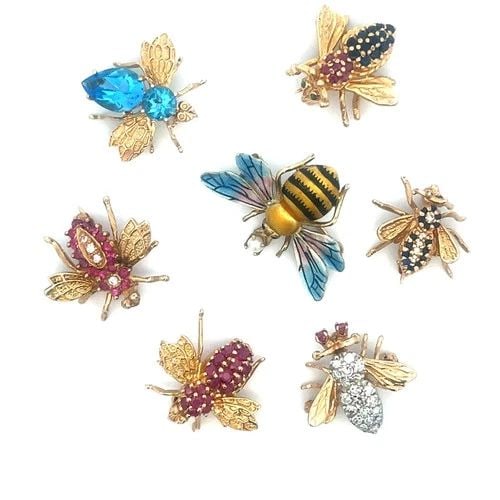 DIAMOND GOLD & GEMS SET OF 7 PINS 14K TWO TONE ENAMEL BEES (1 of 2)