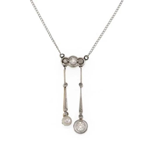VICTORIAN OLD MINE & ROSE CUT DIAMOND PLATINUM 18K GOLD PENDANT & CHAIN: VICTORIAN OLD MINE & ROSE CUT DIAMOND PLATINUM 18K GOLD PENDANT & CHAIN Victorian Old Mine & Rose Cut Diamond Platinum 18k Gold Pendant & Chain Description This is a lovely Victorian pendant necklace,