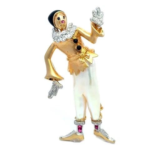 DIAMOND GOLD CLOWN PENDANT PIN 18K TWO TONE PEARL GEMSTONE 3D STYLE: DIAMOND GOLD CLOWN PENDANT PIN 18K TWO TONE PEARL GEMSTONE 3D STYLE This is a charming clown pendant/brooch, it is a vintage piece of jewelry featuring a unique 3D full figure design crafted from 18k 