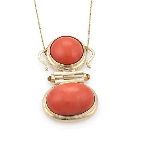 CORAL NECKLACE 14K YELLOW GOLD WITH GEMSTONES PENDANT & CHAIN: CORAL NECKLACE 14K YELLOW GOLD WITH GEMSTONES PENDANT & CHAIN This 14k Yellow Gold Coral Necklace features a beautiful pendant with a coral cabochon cut main stone in an orange color. The necklace has
