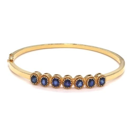 22K YELLOW SAPPHIRE BRACELET YELLOW GOLD 3 CARAT: 22K YELLOW SAPPHIRE BRACELET YELLOW GOLD 3 CARAT 22k Yellow Gold 3 Carat Sapphire Gems Bangle Bracelet Description This is an elegant bangle bracelet, it is hinged with push in clasp. The front half h