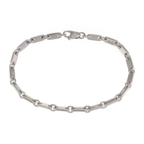CARTIER BRACELET 18K WHITE GOLD PLAQUETTE FIGARO LINK 7" W/CERT.: CARTIER BRACELET 18K WHITE GOLD PLAQUETTE FIGARO LINK 7" W/CERT. This Cartier bracelet is a luxurious piece of fine jewelry made of 18k white gold. The bracelet features a classic Figaro link design w