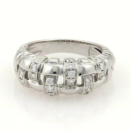 TIFFANY & CO. RING VANNERIE DIAMOND 18K WHITE GOLD BASKET WEAVE SIZE 4: TIFFANY & CO. RING VANNERIE DIAMOND 18K WHITE GOLD BASKET WEAVE SIZE 4 The Tiffany & Co. Ring Vannerie Diamond is a stunning piece of fine jewelry featuring a basket weave design in 18k white gold. Th