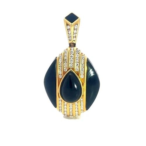 LA TRIOMPHE DIAMOND ONYX GOLD PENDANT 18K YELLOW: LA TRIOMPHE DIAMOND ONYX GOLD PENDANT 18K YELLOW This lovely authentic pendant is by La Triomphe, it is crafted from 18k yellow gold featuring a long rhombus shape frame with a tapered top bail which 
