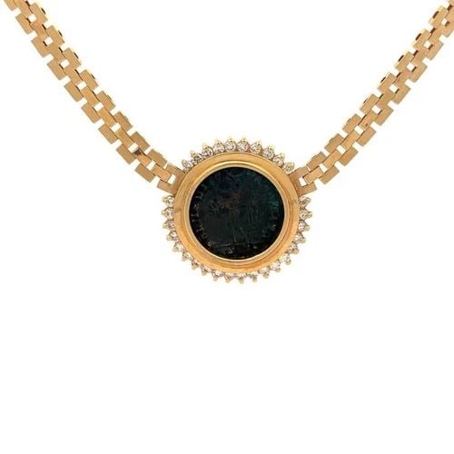 COIN DIAMOND NECKLACE 14K YELLOW GOLD MEDALLION PENDANT SQUARE LINK: COIN DIAMOND NECKLACE 14K YELLOW GOLD MEDALLION PENDANT SQUARE LINK This coin necklace is crafted from 14k yellow gold featuring a round frame with prong set diamond halo, inside the frame is an old R