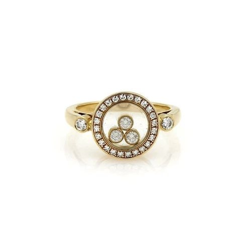 CHOPARD HAPPY DIAMOND RING 18K YELLOW GOLD ROUND BEZEL 3 FLOATING DIAMOND: CHOPARD HAPPY DIAMOND 18K YELLOW GOLD ROUND BEZEL 3 FLOATING DIAMOND RING Chopard Happy Diamond 18k Yellow Gold Round Bezel 3 Floating Diamond Ring Description This authentic Chopard ring is finely cr