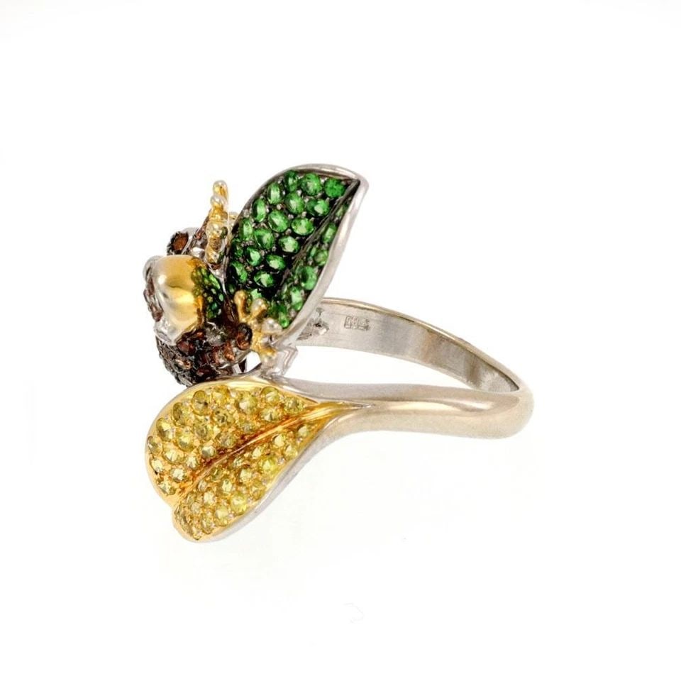 LOVELY 2.52CT SAPPHIRE TSAVORITE DIAMOND 14K GOLD LEAF FROG RING SIZE 7.5: LOVELY 2.52CT SAPPHIRE TSAVORITE DIAMOND 14K GOLD LEAF FROG RING SIZE 7.5 Lovely 2.52ct Sapphire Tsavorite Diamond 14k Gold Leaf Frog Ring Size 7.5 Description This is an adorable ring, crafted from b