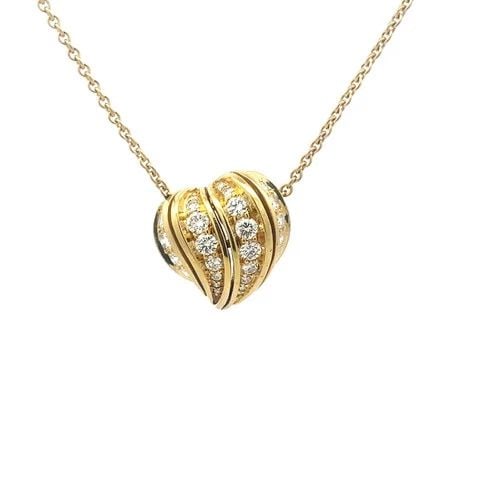 KURT WAYNE DIAMOND GOLD NECKLACE 18K YELLOW HEART SHELL PENDANT STYLE: This lovely necklace is by Austrian designer Kurt Wayne, it is a stunning piece of fine jewelry featuring a fancy shell like heart-shaped pendant with a natural diamond as the main stone. The necklace