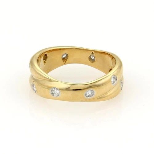 TIFFANY & CO. ETOILE RING CROSSOVER DIAMOND PLATINUM 18K YELLOW GOLD: TIFFANY & CO. ETOILE RING CROSSOVER DIAMOND PLATINUM 18K YELLOW GOLD Tiffany & Co. Etoile Diamond Platinum 18k Gold 7mm Double Band Ring Size 5 Description This beautiful elegant authentic band ring i