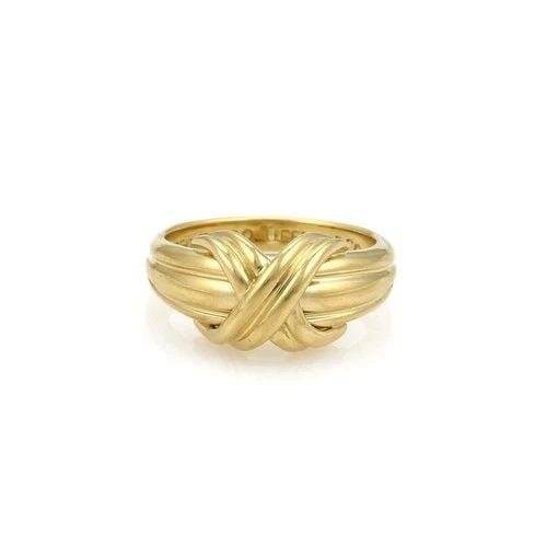 TIFFANY & CO. X RING 18K YELLOW GOLD CROSSOVER GROOVED STYLE: TIFFANY & CO. X RING 18K YELLOW GOLD CROSSOVER GROOVED STYLE 55951 Tiffany & Co. 18k Yellow Gold X Crossover Grooved Ring Size - 5 Description A lovely authentic ring by Tiffany & Co. from the Signatu