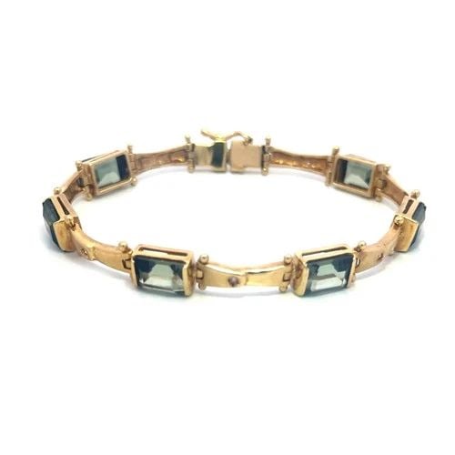 TOURMALINE GOLD BRACELET BAR LINK 18K YELLOW DIAMOND RECTANGLE CUT VINTAGE: TOURMALINE GOLD BRACELET BAR LINK 18K YELLOW DIAMOND RECTANGLE CUT VINTAGE The beautiful tourmaline gold bar link bracelet is a stunning piece of vintage jewelry from the 1960s. Featuring half bezel s